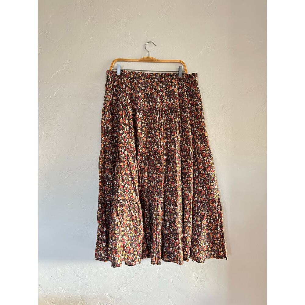 Vintage Floral Serengeti Maxi Skirt - Picture 5 of 6